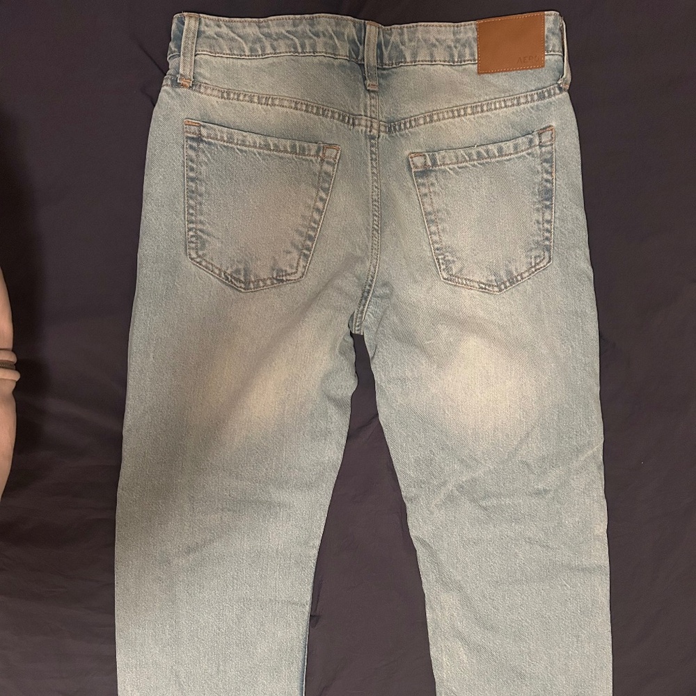 Low Rise Baggy Jeans - Picture 2 of 6